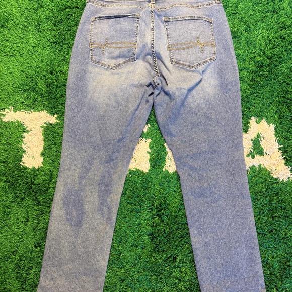 DENIZEN from Levi's Curvy Slim Jeans Light Wash Women's Size 12S W31 L30 - Picture 7 of 7